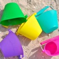 Składane wiaderko do wody i piasku Scrunch Bucket 2.jpg