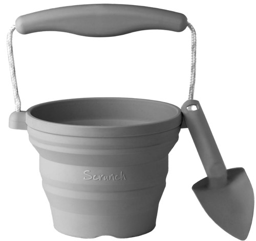 silikonowe wiaderko z lopatka scrunch ciemny szary.jpg