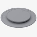 EZPZ Silikonowa pokrywka do małego talerzyka Mini Mat szara3.jpg