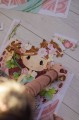 Janod Puzzle w walizce Obraz inspirowany twórczością Muchy 100 elementów 6+ Made in France 8.jpg